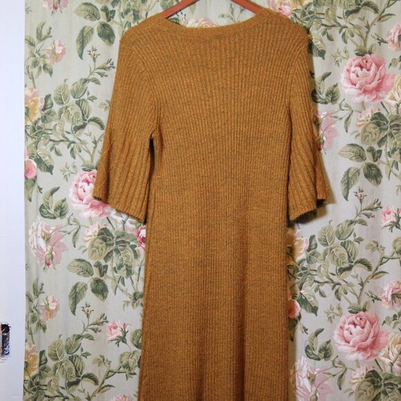 Olive & Oak Sweater Dress - Picture 2 of 4